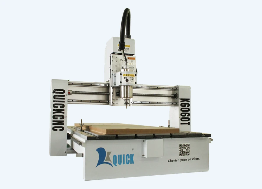 Vista angular da estrutura compacta da Router CNC K6060T
