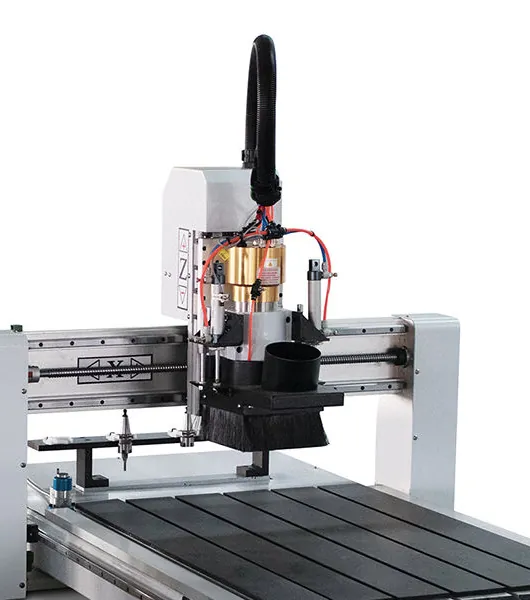 Spindle ISO20 e área de troca automática de três ferramentas do K6090T-ATC
