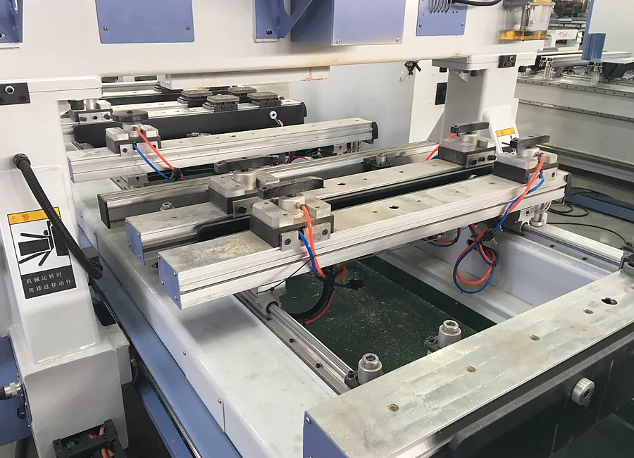 Mesa de fixação PTP com pods e trilhos PA-3713