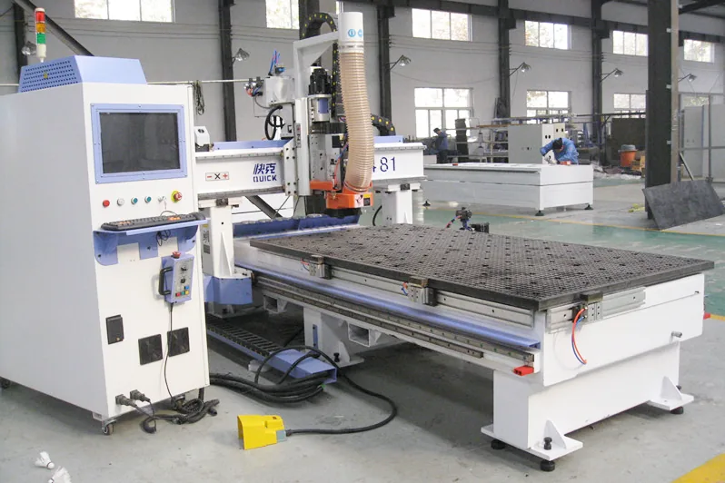 نظرة عامة على ماكينة Quick CNC الصناعية UA-481